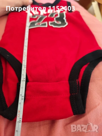 нови боди с шапка Джордан 6-12м, снимка 4 - Бодита за бебе - 54337330