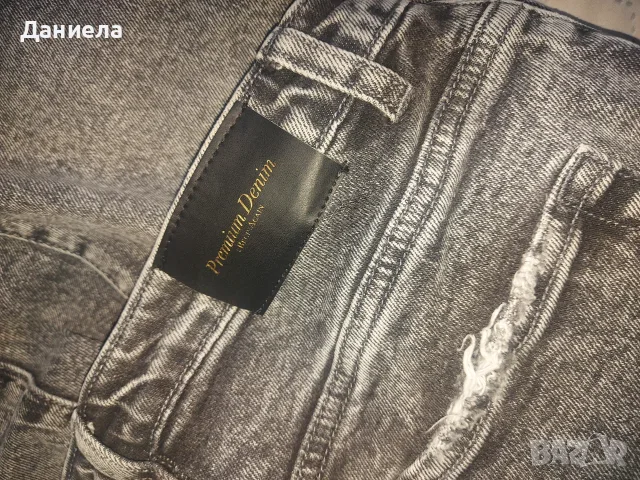 Дънки черни изчистен модел, снимка 2 - Дънки - 55593520