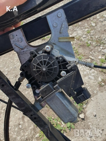 Преден ляв стъклоповдигач Audi A3 8L 2/3 врати , снимка 4 - Части - 54470092