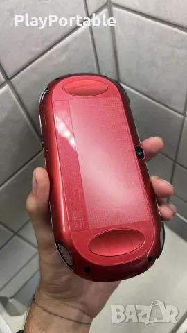 Modded PS Vita PCH-1000 Cosmic Red Complete in Box 128GB 150+ games, снимка 8 - PlayStation конзоли - 55545741