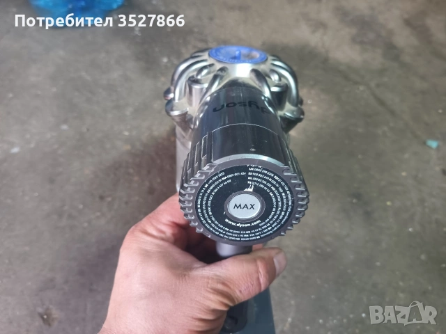 Прахосмукачка Dyson V6, снимка 6 - Прахосмукачки - 54893261