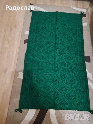 Чисто нови ръчно бродирани карета и вълнени ковьори, снимка 2 - Декорация за дома - 54099506