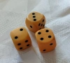 Комплект от три броя стари бакелитови зарчета, снимка 4