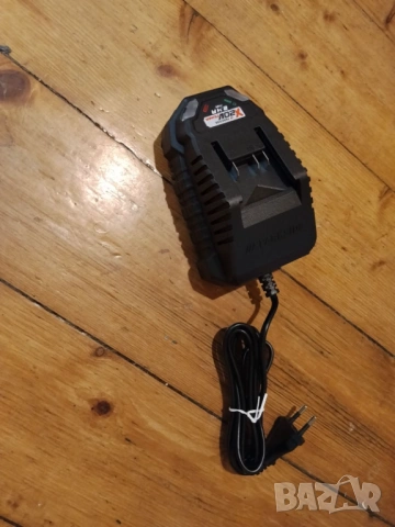 Зарядно Parkside за батерии 20V, ЧИСТО НОВО