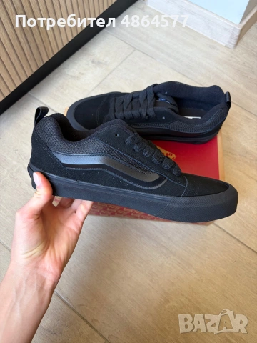 Абсолютно нови оригинални Vans Knu Skool, снимка 2 - Маратонки - 55003487