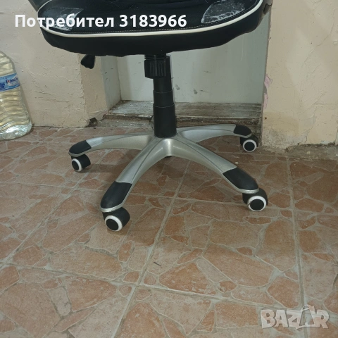 геймърски стол въртящ се на колела, снимка 9 - Столове - 55192585