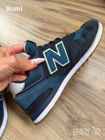 Оригинални класически маратонки New Balance 574 ! 44 н, снимка 3 - Маратонки - 54657429