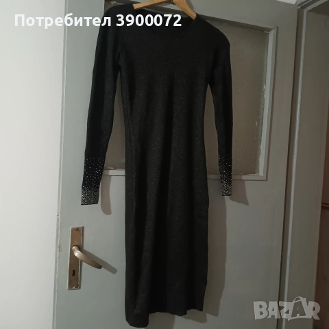 Черна рокля 