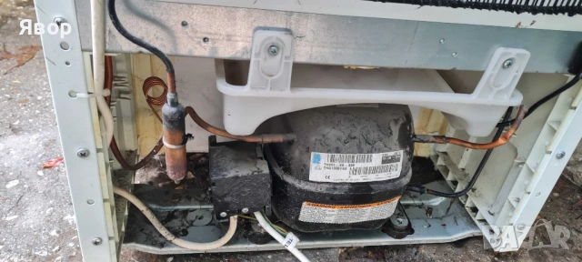 Продавам малък хладилник NEO, снимка 8 - Хладилници - 53990490