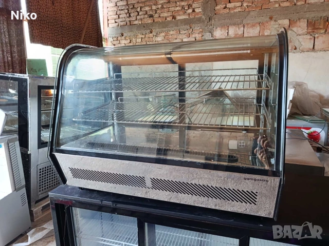 Настолна хладилна витрина GGM Gastro 