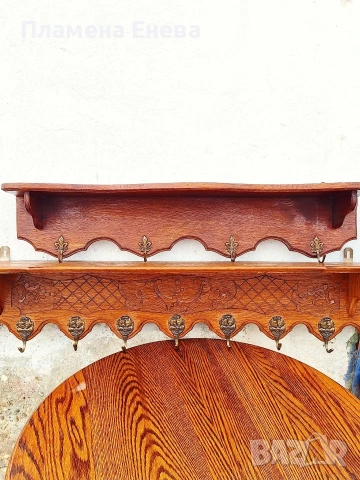 Масивни стенни закачалки/ лавици