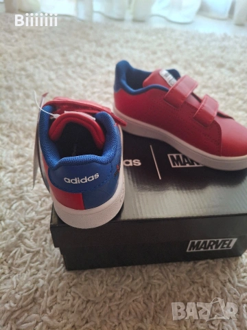 Нови оригинални маратонки Adidas Marvel, снимка 5 - Детски маратонки - 54442630