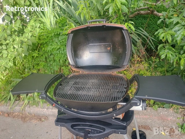 Газово барбекю Weber Q 2200 с оригинална количка и покривало – Отлично състояние, снимка 4 - Барбекюта - 55228377