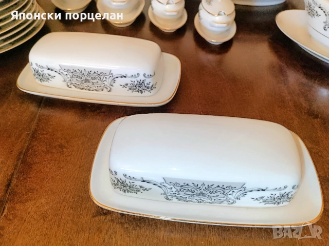 Японски порцеланов сервиз за хранене за 12 човека , снимка 6 - Сервизи - 54382648
