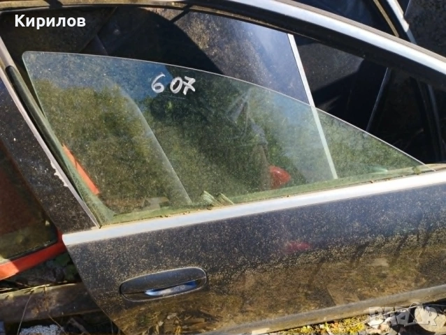 Стъкло врата предно дясно за PEUGEOT 607 от 2000 - 2008г