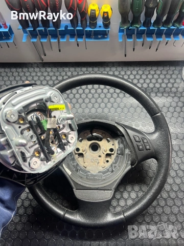 Волан за BMW E9x, снимка 2 - Части - 54158256