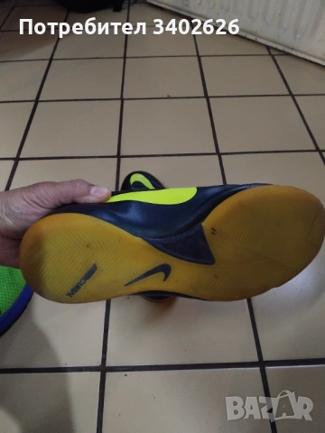 Оригинални маратонки Найк, снимка 4 - Детски маратонки - 54369008