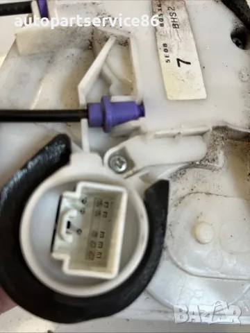 Механизъм за брава/актуатор на задна лява врата за Mazda 3 2.2D (2015) K84N OEM, снимка 2 - Части - 55568759