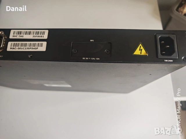 продавам управляеми суйчове - DELL 6224 SFP+, DELL 5324, TP-LINK 3428 и TL-SG3109, снимка 4 - Суичове - 54651887