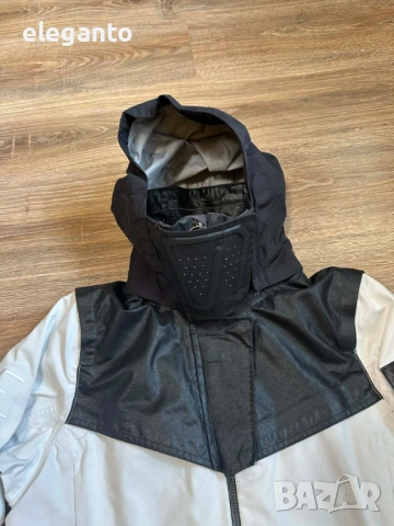 Висок клас дамска Helly Hansen Embla All Season Parka , L размер, снимка 6 - Якета - 53973946