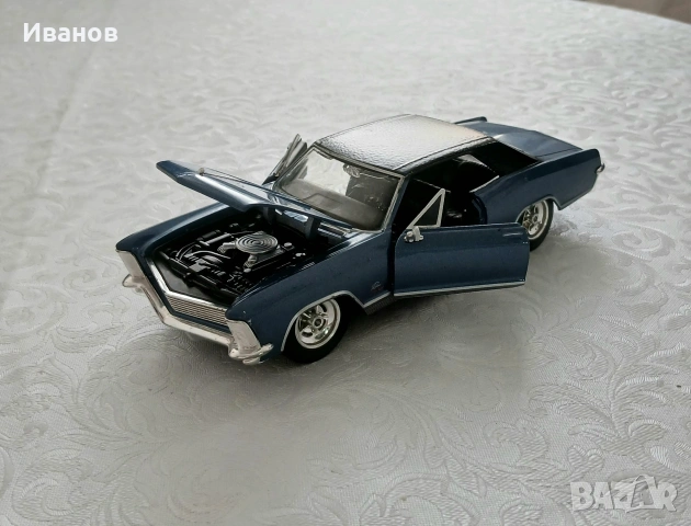 Количка Buick Riviera 