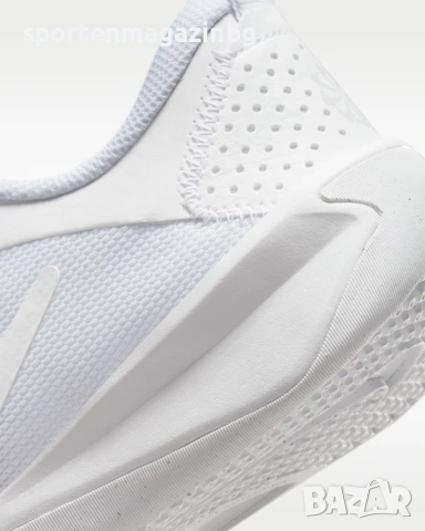 Юношески маратонки Nike Omni Multi-Court (GS), снимка 8 - Детски маратонки - 55102784