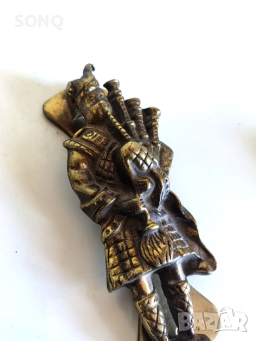 Страхотно Бронзово Чукало За Врата - Гайдар, снимка 3 - Антикварни и старинни предмети - 53983499