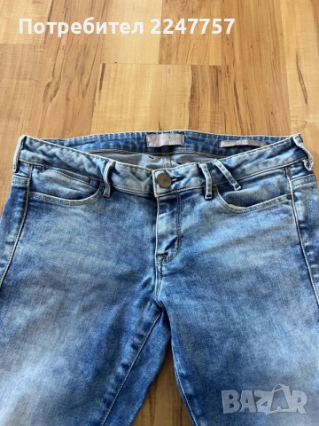 Оригинални Дънки Guess, снимка 5 - Дънки - 55414734