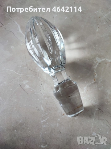 Кристален декантер Violetta, снимка 3 - Антикварни и старинни предмети - 54076007