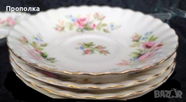 Подложни чинии Royal Albert Moss Rose , снимка 3 - Чинии - 55222331