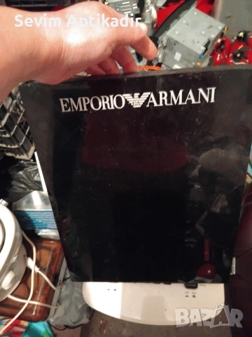 Черна рамка Emporio Armani 