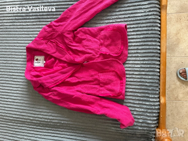 Сако за есента няма никави забележки