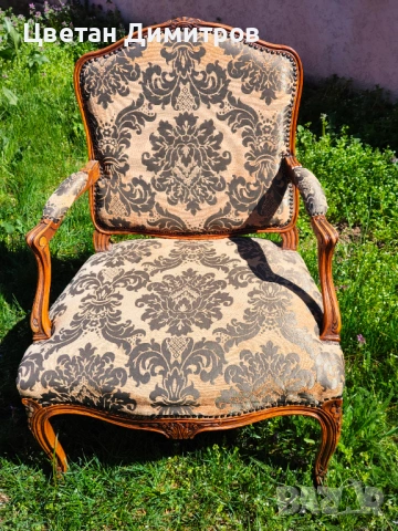 Антикварен резбован фотьойл в стил Луи XV - 19 век, снимка 4 - Дивани и мека мебел - 54135472