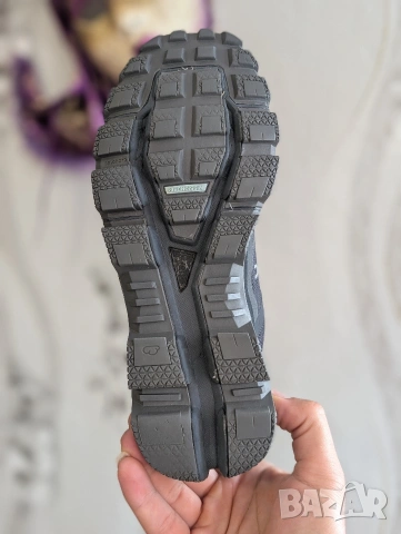 On Running Cloudventure Waterproof– специализирани водоустойчиви маратонки номер 39 , снимка 13 - Маратонки - 54932421
