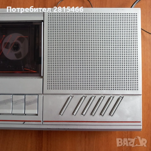 Радио касетофон с часовник и будилник, снимка 4 - Радиокасетофони, транзистори - 46880545