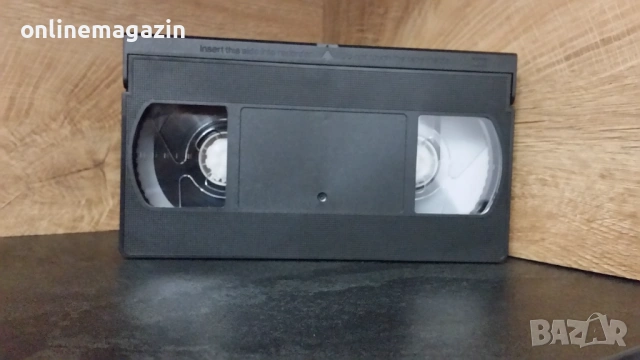 Видеокасета " УЖИЛВАНЕТО 1973 " VHS , снимка 9 - Други жанрове - 54812005