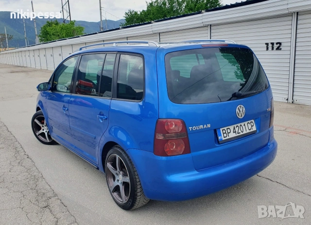 продавам vw touran 2.0TDI-136k.s, снимка 10 - Автомобили и джипове - 54478775