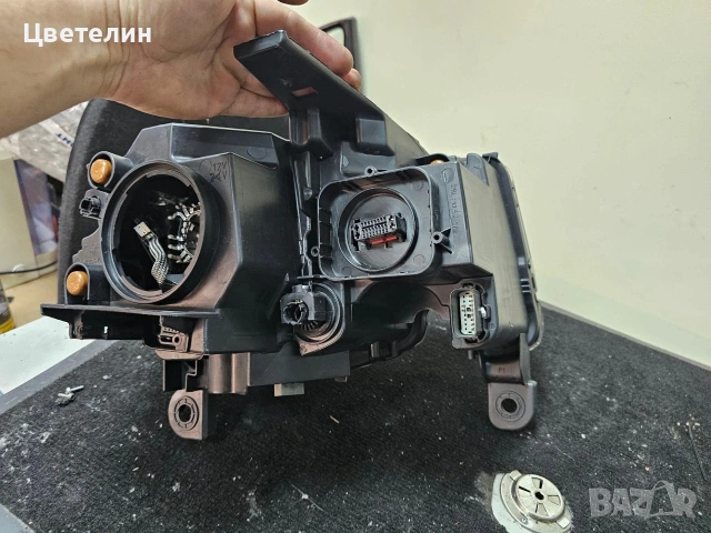Ляв фар Jeep Grandcherokee wk2 lqv far джип гранд чероки вк2, снимка 7 - Части - 54746595