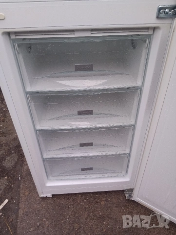 Комбиниран хладилник с фризер Миеле Miele с 4 чекмеджета фризер А+++ 2 години гаранция!, снимка 5 - Хладилници - 54162754