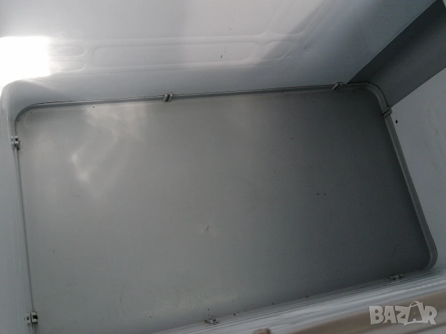 MOBICOOL 38L мобилен хладилник на 12V и 220V, снимка 7 - Хладилни чанти - 54602547
