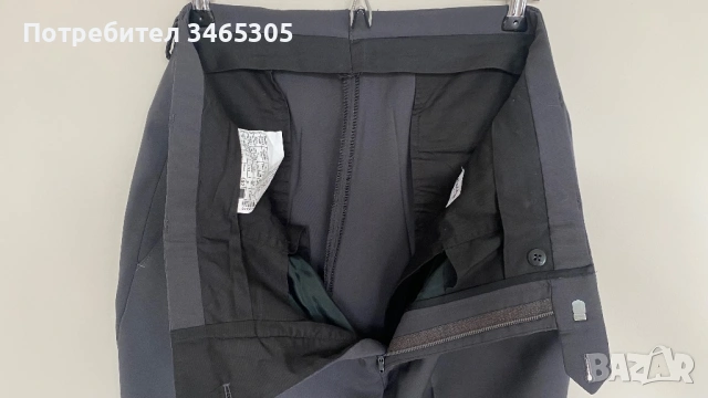 Armani Collezioni мъжки вълнен панталон , снимка 5 - Панталони - 54663121