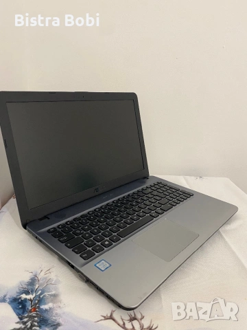 Asus, снимка 3 - Лаптопи за работа - 54887454