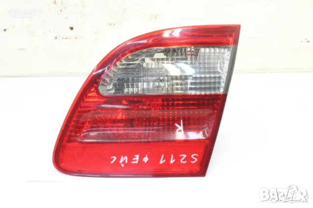 Вътрешен десен стоп Mercedes S211 W211 Комби фейслифт A2118203064 