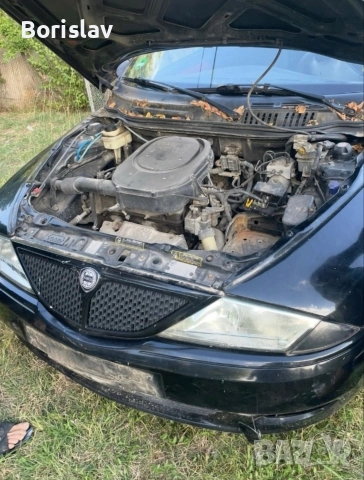 На части! Lancia Ypsilon 1.2 8v 60 конски сили, снимка 4 - Автомобили и джипове - 54986331