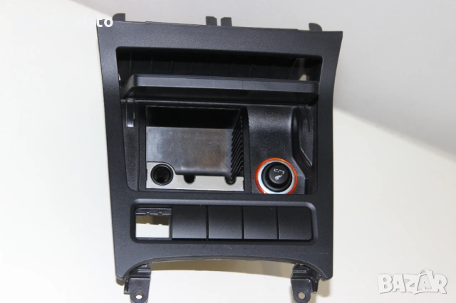 Пепелник VW Golf 6 (2008-2013г.) запалка Golf VI / Голф 6 / 5K0857961 / 5K0 857 961, снимка 3 - Части - 54863644
