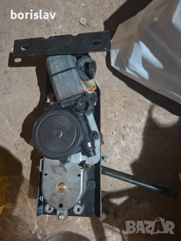 Механизми за гюрук  и духалка за задно стъкло за BMW E36 Кабрио