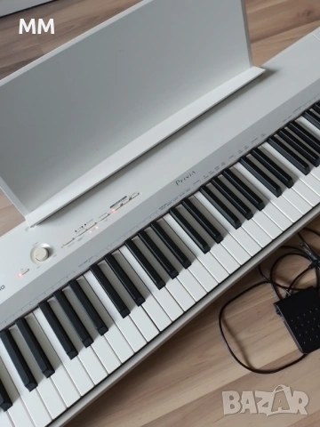 Дигитално пиано Casio Privia PX-160WE, снимка 4 - Пиана - 54379720