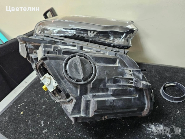 Ляв фар за Mercedes C класа W205 Multibeam USA, снимка 6 - Части - 55219194