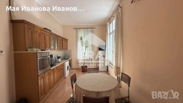 Двуетажна къща в Широк център, снимка 10 - Къщи - 54929807