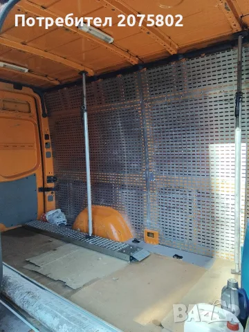 VW Crafter 2.0 товарен, снимка 7 - Бусове и автобуси - 55331902
